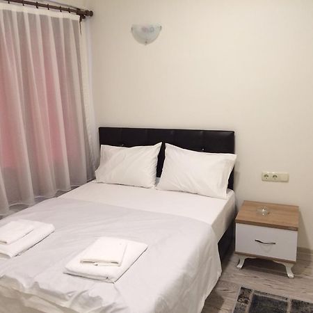 Aydin Eli̇T Pansi̇Yon Bed and Breakfast Eksteriør billede